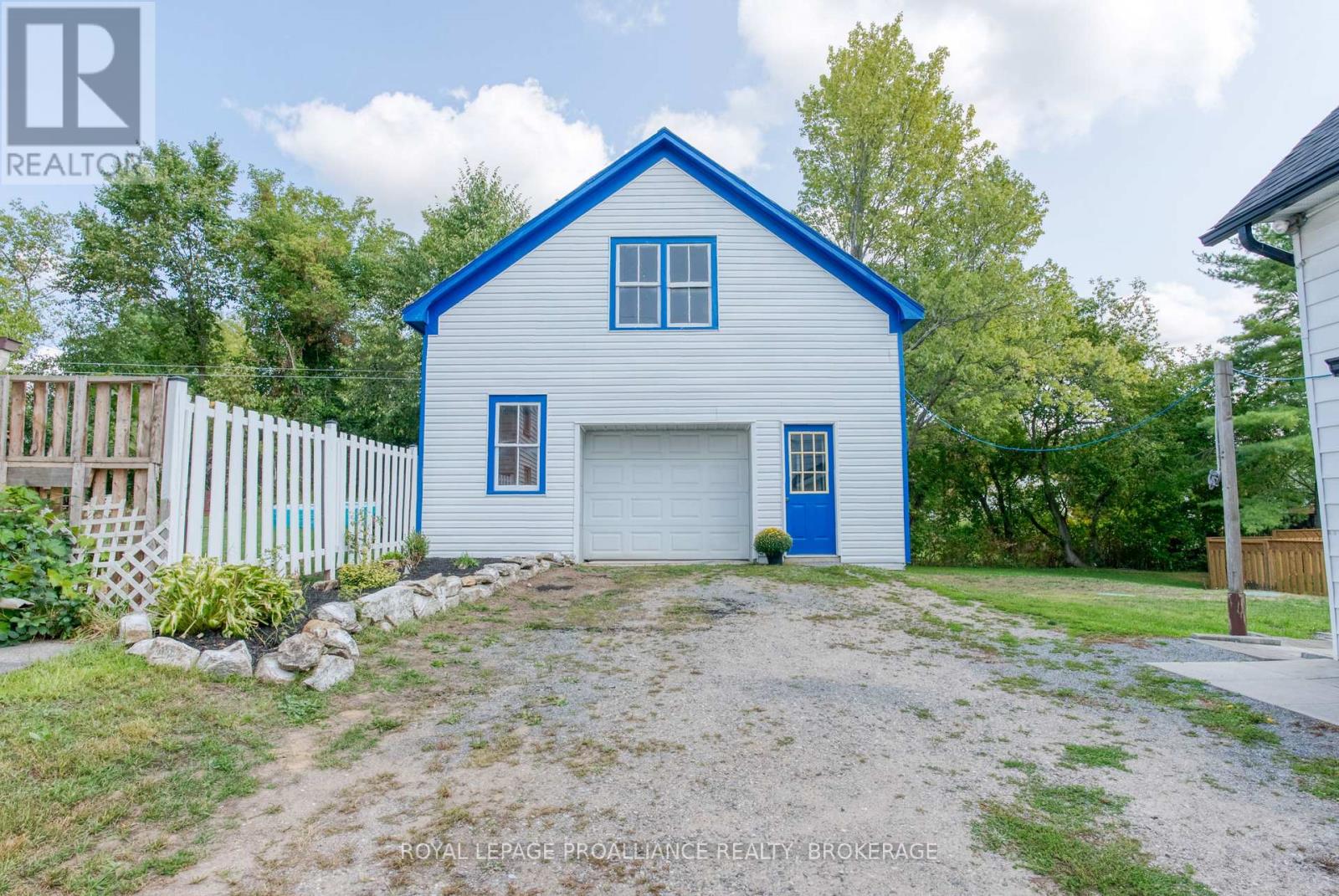 13 Kingston Street, Rideau Lakes, Ontario K0G 1E0 - Photo 8 - X12400104