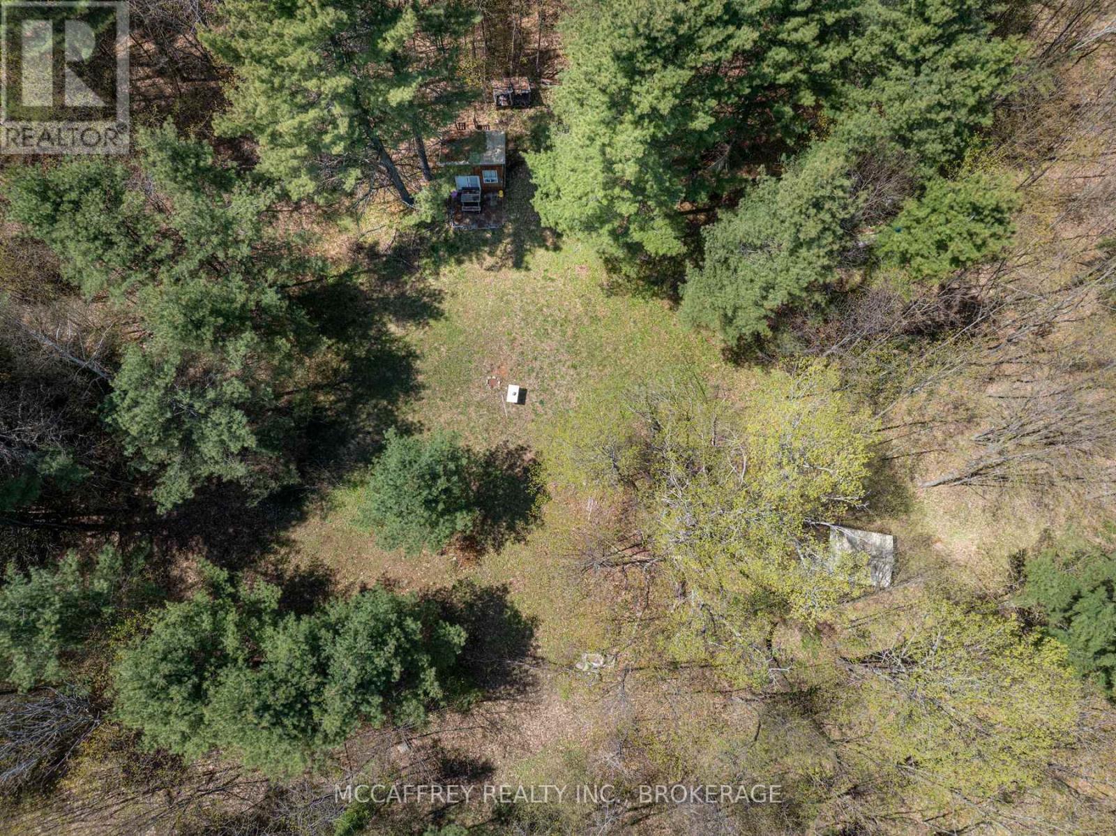 1088 Kashwakamak Lake Road, Frontenac, Ontario K0H 1B0 - Photo 12 - X12400172