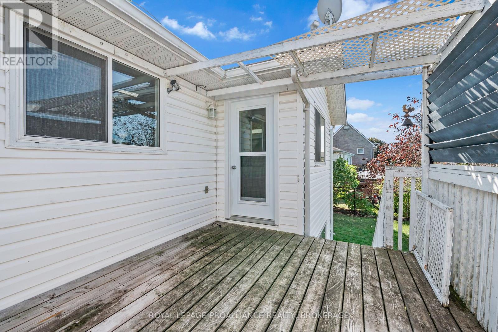 50 Davey Crescent, Loyalist, Ontario  K7N 1X7 - Photo 34 - X12400450