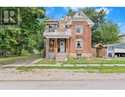 110 ADELAIDE STREET, Front of Leeds & Seeleys Bay, Ontario