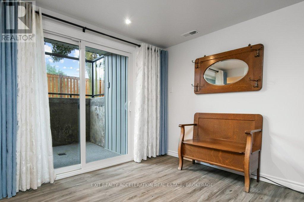 252 Bridge Street W, Greater Napanee, Ontario K7R 3S8 - Photo 23 - X12401307