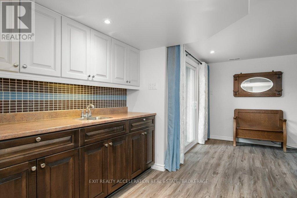 252 Bridge Street W, Greater Napanee, Ontario K7R 3S8 - Photo 26 - X12401307