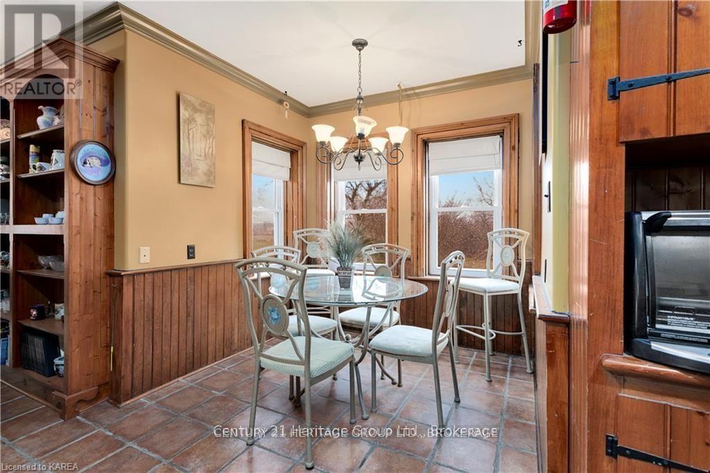 7387 County Rd 9, Greater Napanee, Ontario  K7R 3K8 - Photo 14 - X12403193