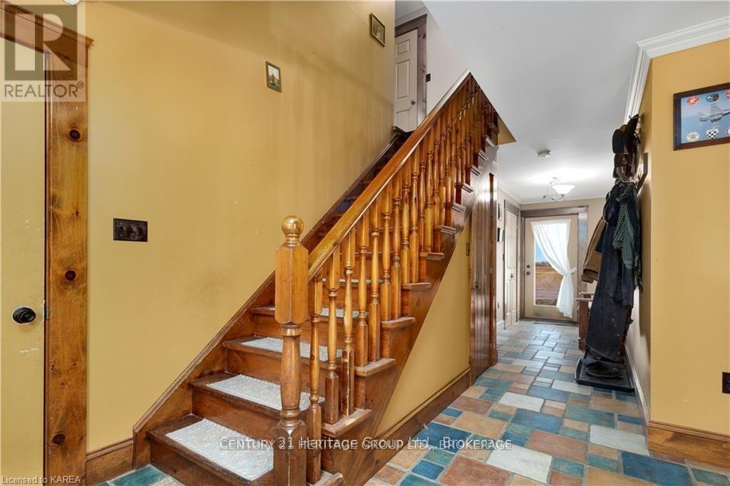 7387 County Rd 9, Greater Napanee, Ontario  K7R 3K8 - Photo 6 - X12403193