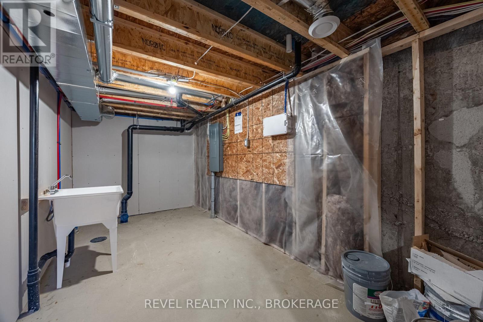 1513 Scarlet Street, Kingston, Ontario  K7K 0H7 - Photo 34 - X12403870