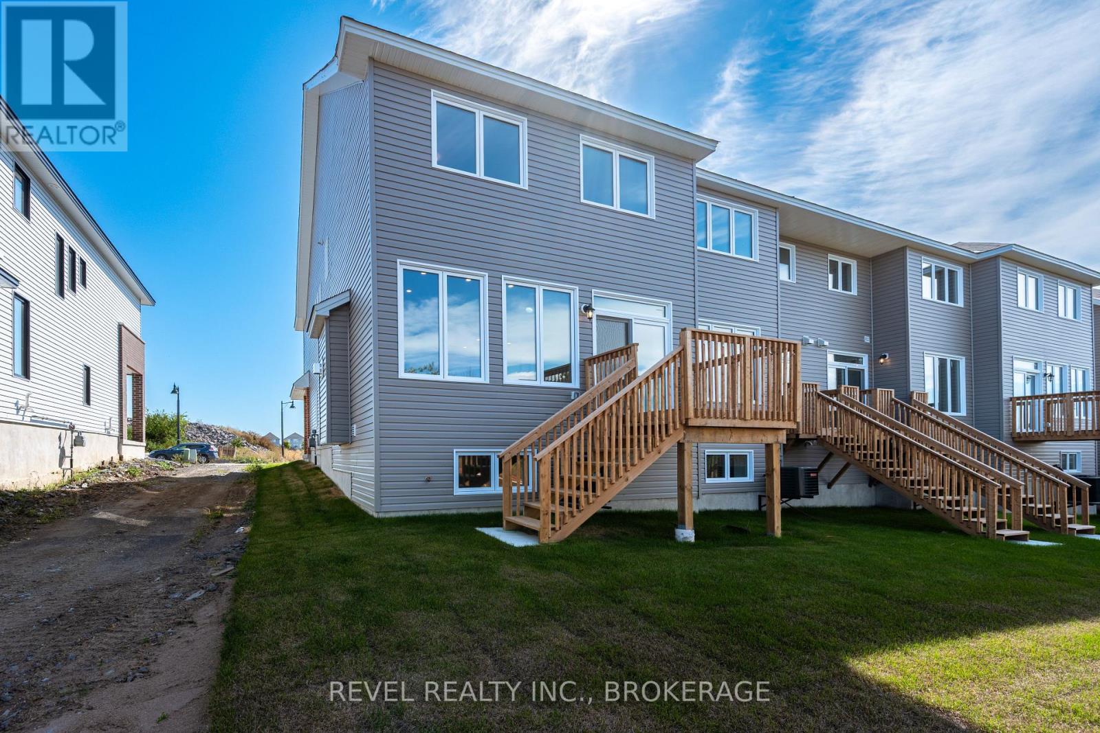 440 Buckthorn Drive, Kingston, Ontario K7P 0V6 - Photo 42 - X12403873