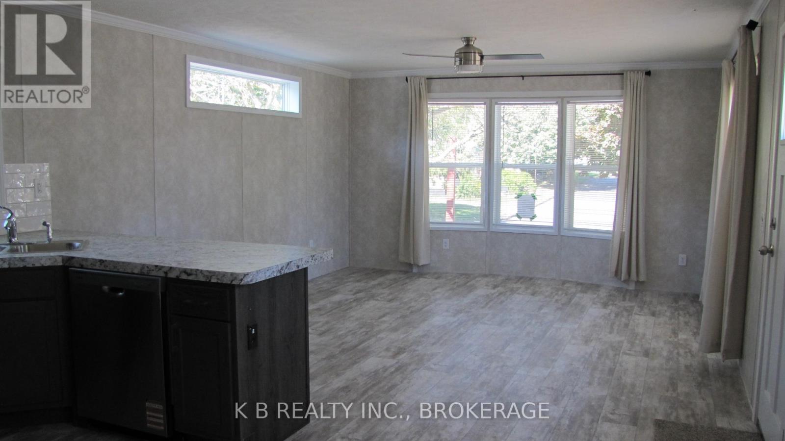 1 Parkington Place, Kingston, Ontario  K7K 5C7 - Photo 5 - X12403985