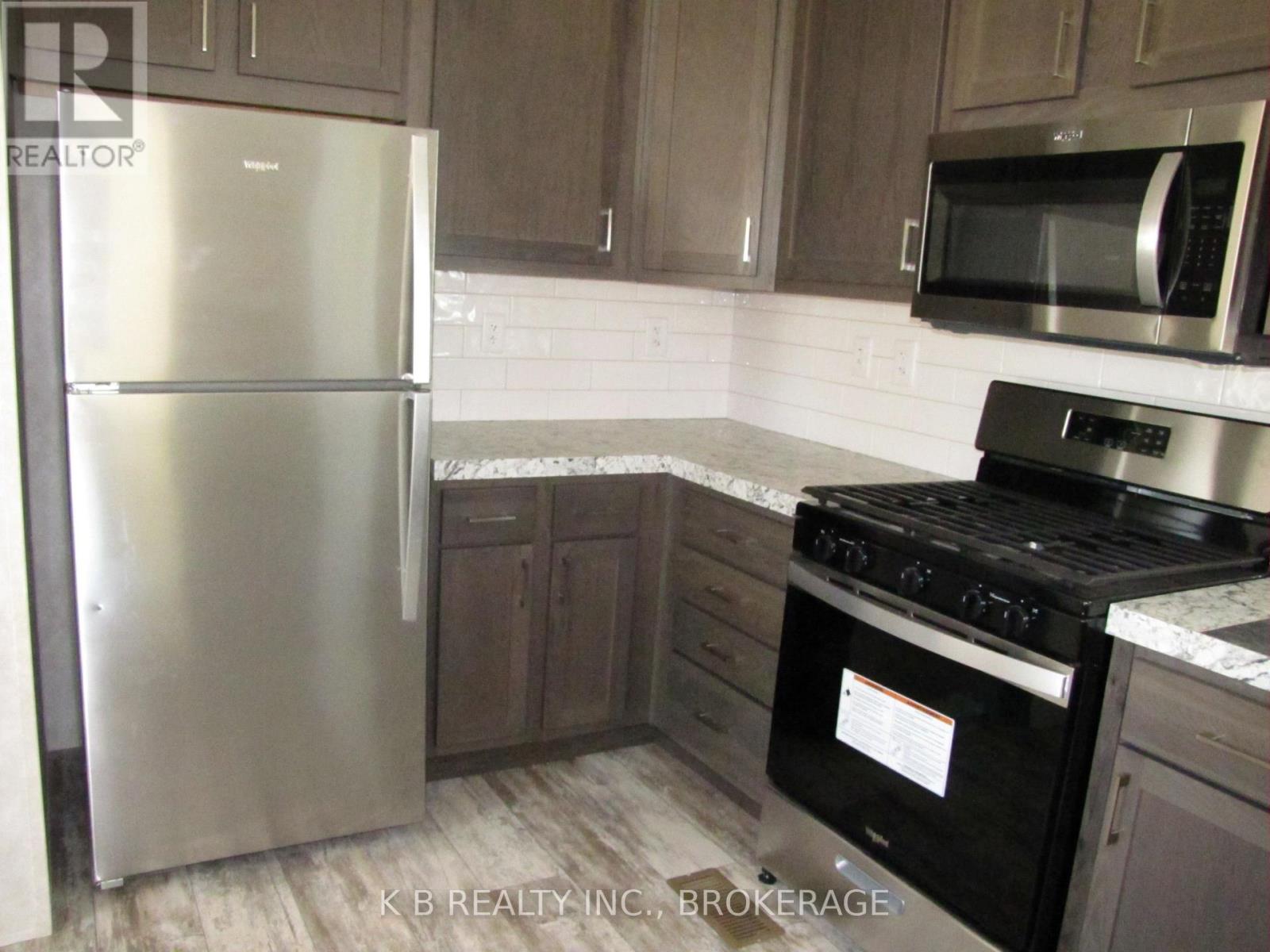 1 Parkington Place, Kingston, Ontario  K7K 5C7 - Photo 9 - X12403985