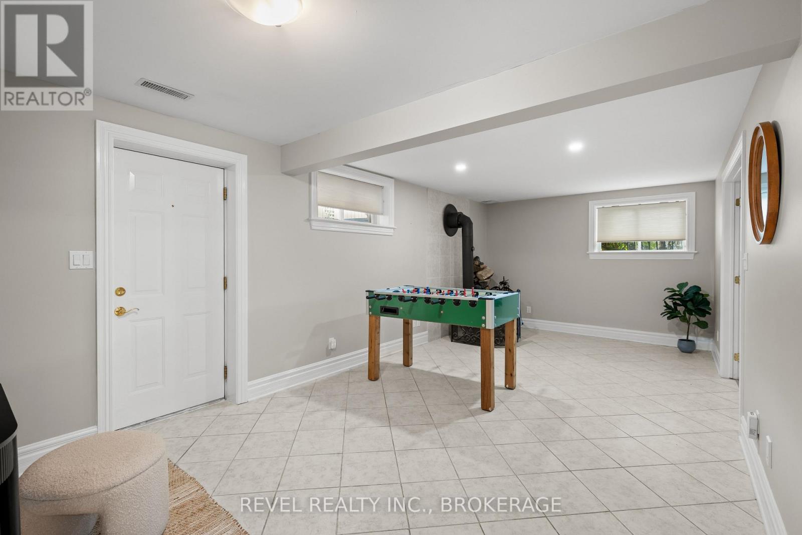 1116 Trailhead Place, Kingston, Ontario K7M 9H3 - Photo 34 - X12404559