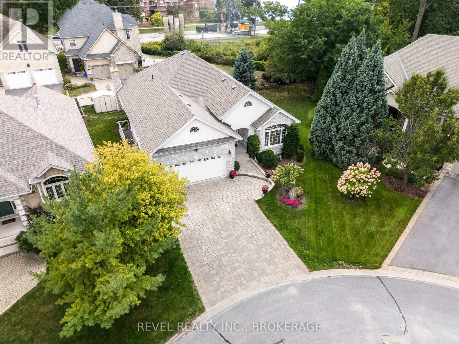 1116 Trailhead Place, Kingston, Ontario K7M 9H3 - Photo 5 - X12404559