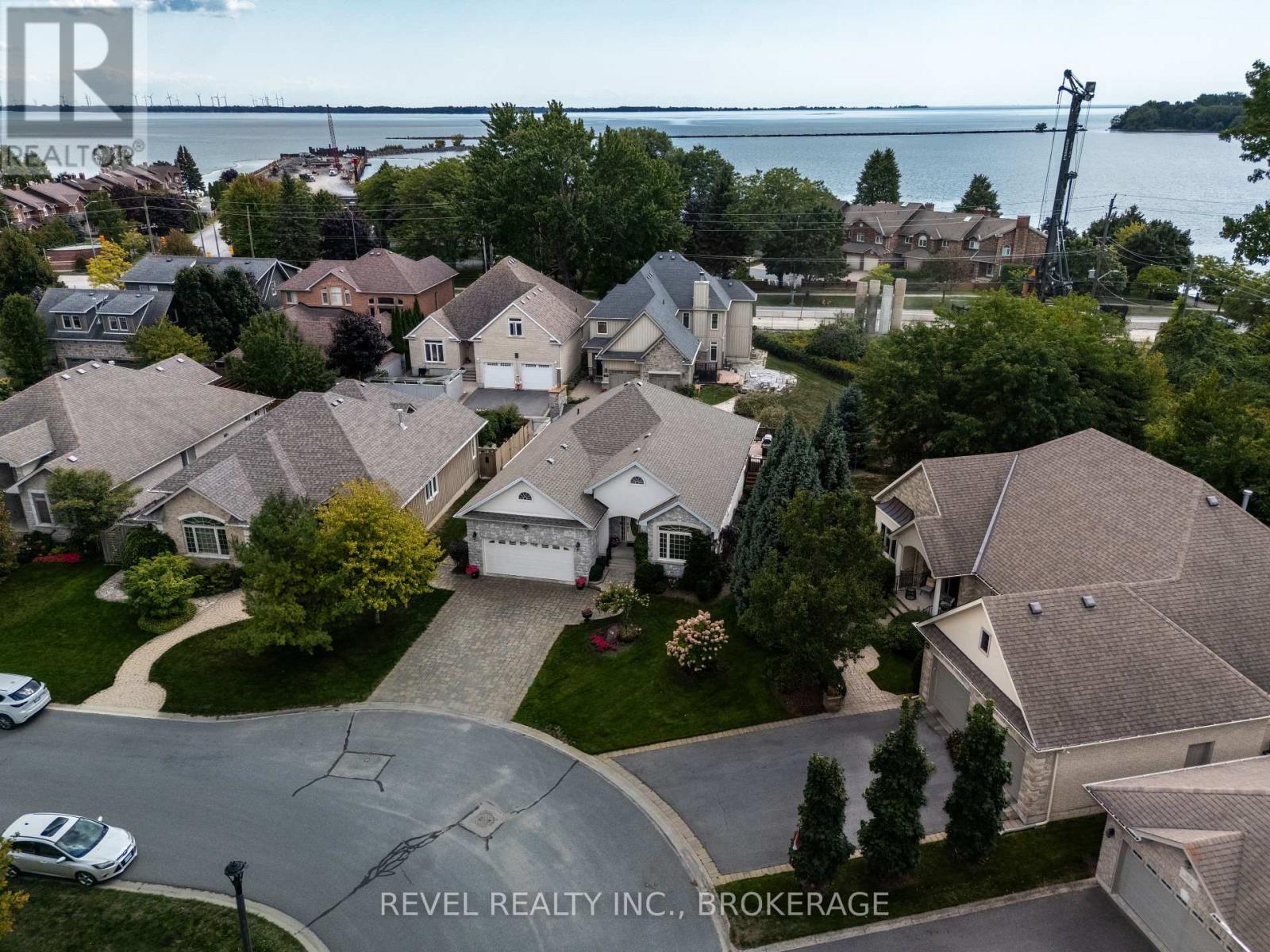 1116 Trailhead Place, Kingston, Ontario K7M 9H3 - Photo 6 - X12404559