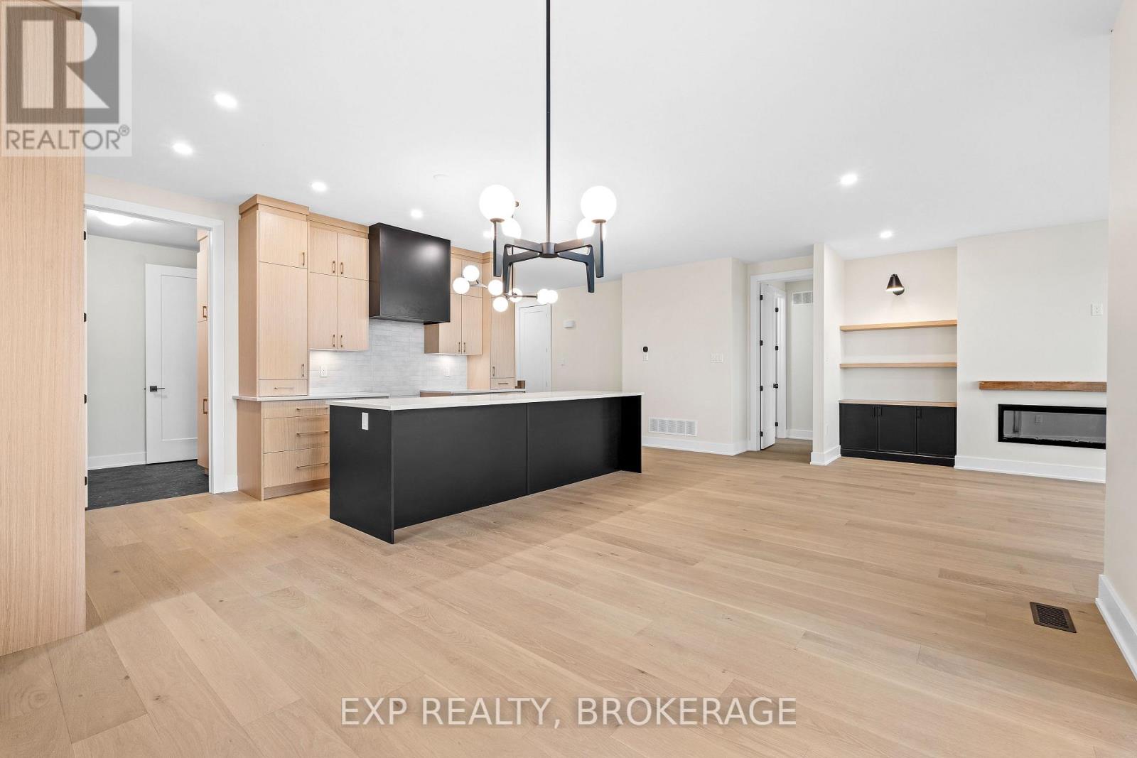 1257 Carfa Crescent, Kingston, Ontario K7P 0M7 - Photo 14 - X12407689