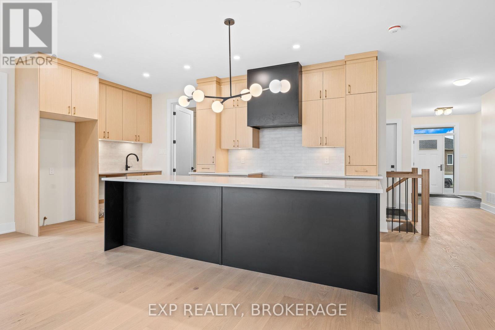 1257 Carfa Crescent, Kingston, Ontario K7P 0M7 - Photo 17 - X12407689