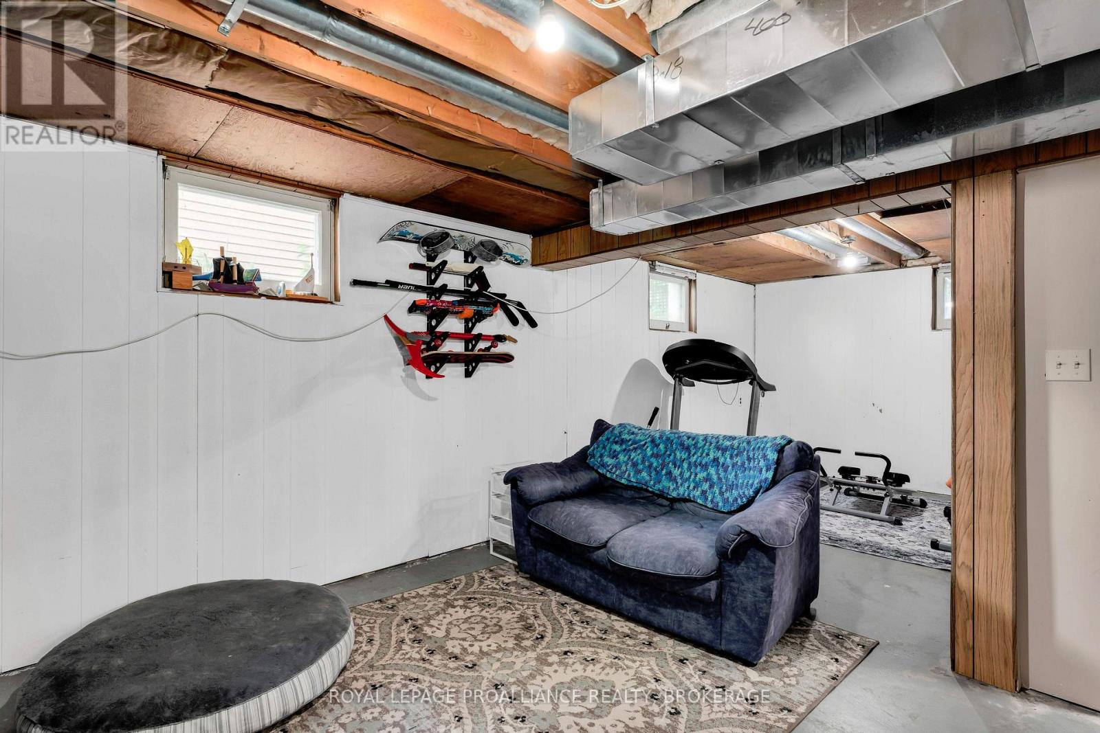 650 Steel Street, Gananoque, Ontario K7G 2E5 - Photo 28 - X12408624