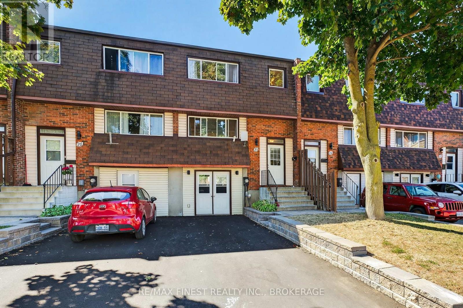 25 MEADOW LANE, Greater Napanee, Ontario