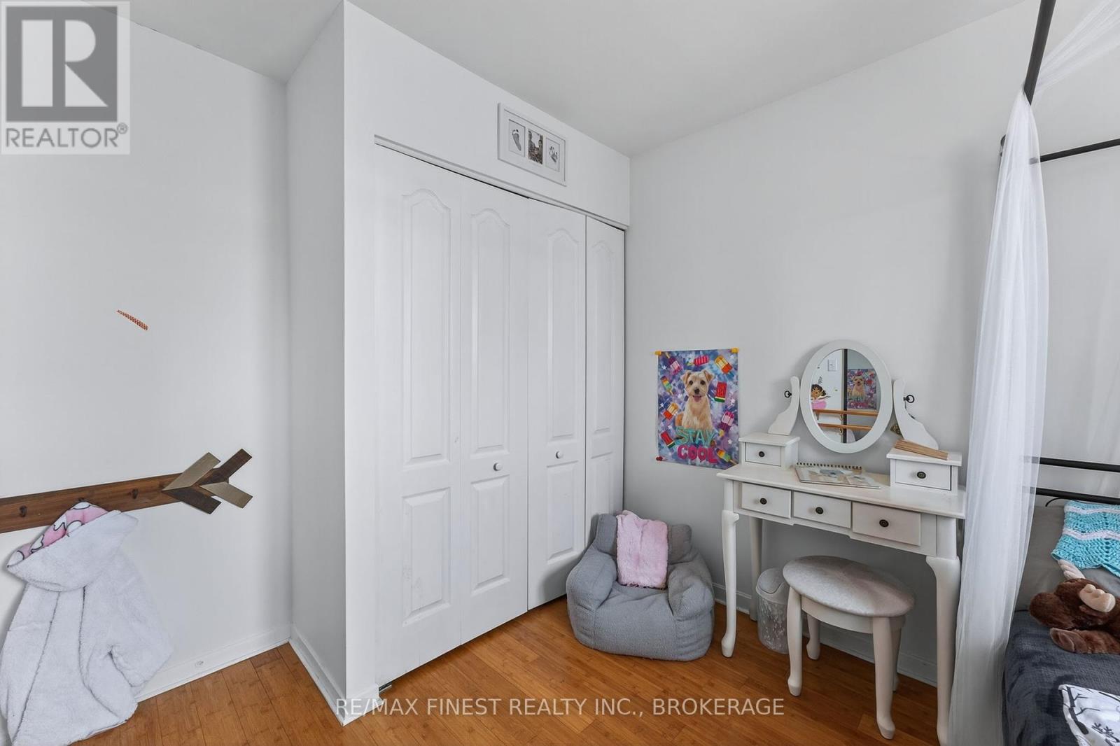 25 Meadow Lane, Greater Napanee, Ontario  K7R 3R8 - Photo 12 - X12409275