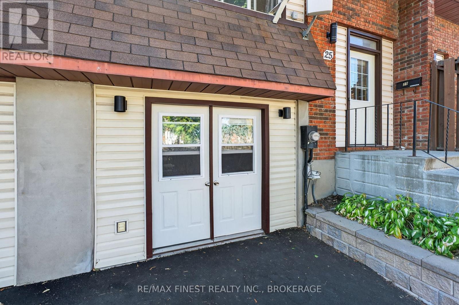 25 Meadow Lane, Greater Napanee, Ontario  K7R 3R8 - Photo 20 - X12409275