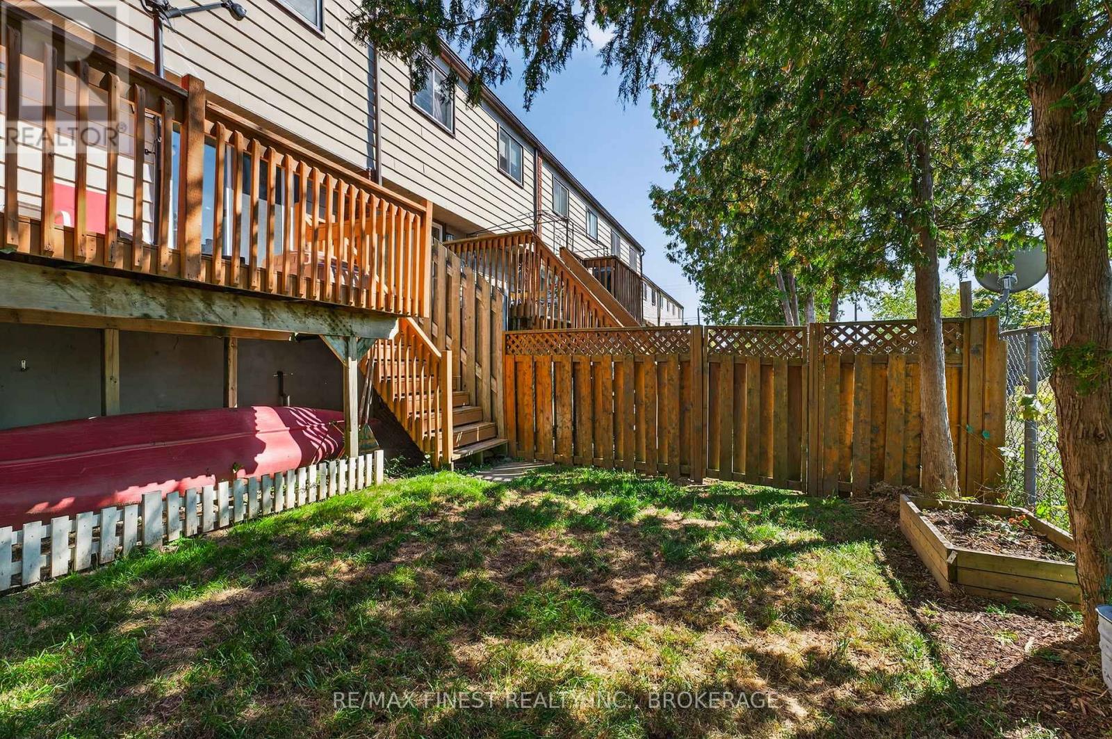 25 Meadow Lane, Greater Napanee, Ontario  K7R 3R8 - Photo 24 - X12409275