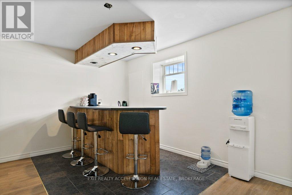 1633 Lazier Road, Tyendinaga, Ontario  K0K 3A0 - Photo 35 - X12410612