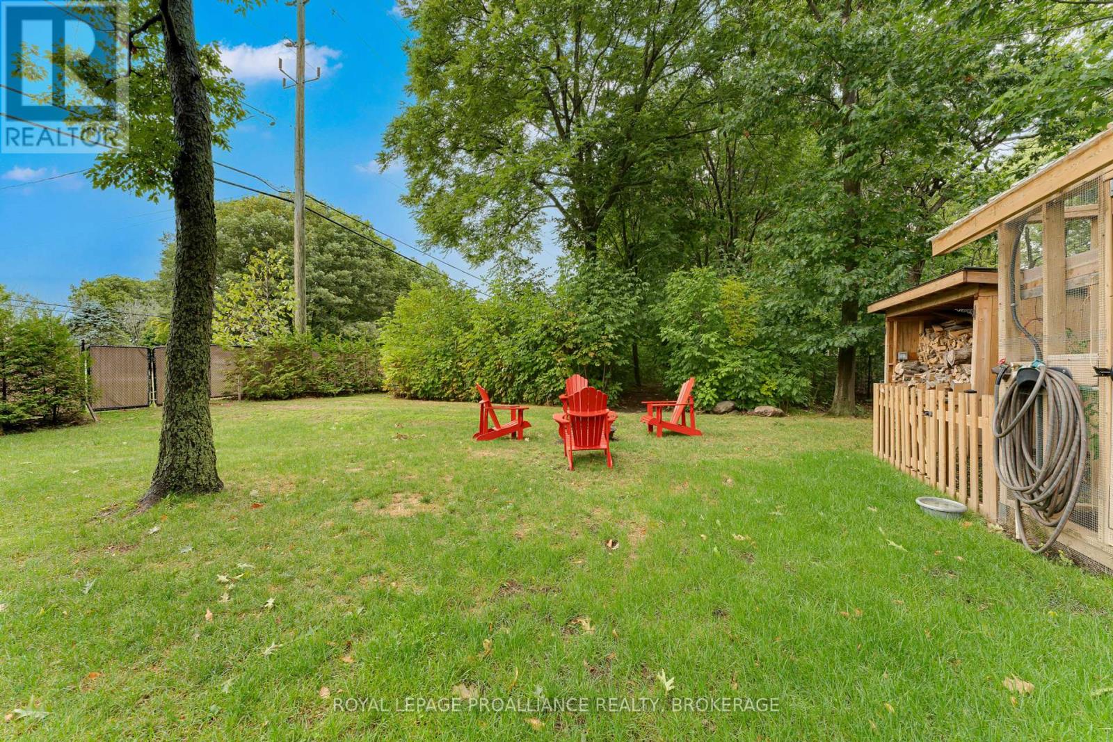 6 Faircrest Boulevard, Kingston, Ontario K7L 4V1 - Photo 41 - X12411403