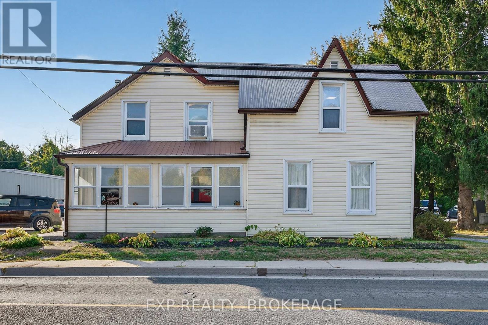 6745 Road 38, Frontenac, Ontario  K0H 0B8 - Photo 2 - X12415023