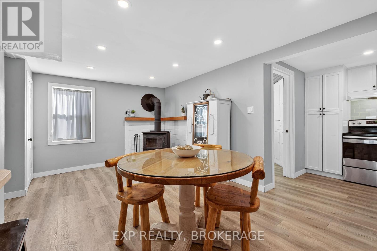 6745 Road 38, Frontenac, Ontario  K0H 0B8 - Photo 8 - X12415023