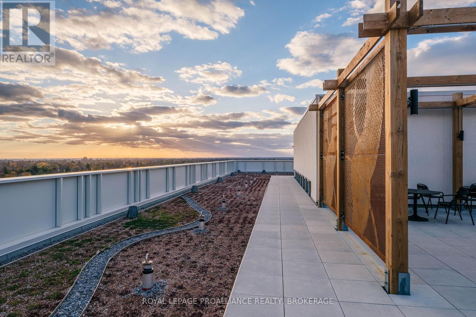 415 - 652 Princess Street, Kingston, Ontario K7L 1E5 - Photo 18 - X12415056