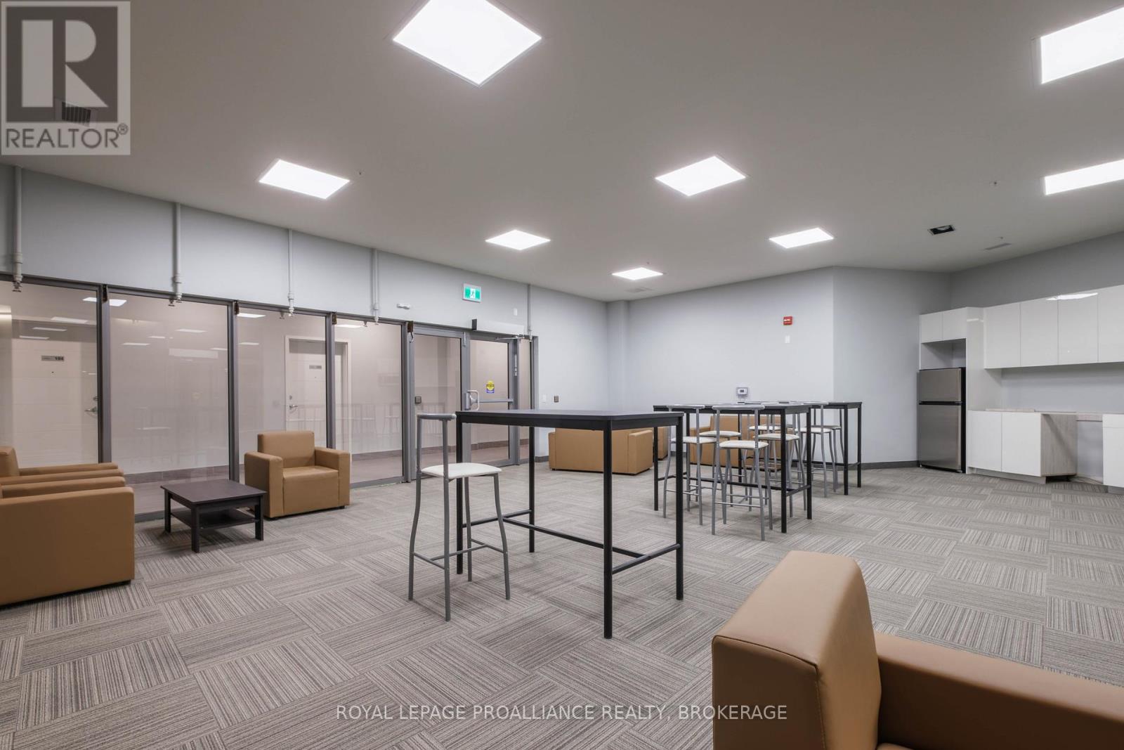 415 - 652 Princess Street, Kingston, Ontario K7L 1E5 - Photo 20 - X12415056