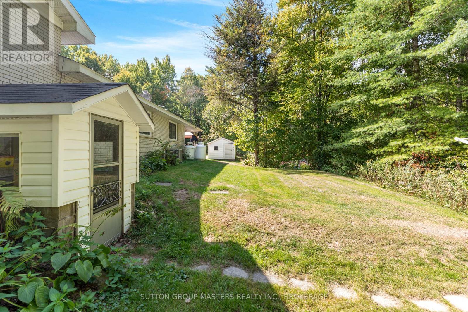 26 Hallecks Road, Front Of Yonge, Ontario K6V 5T3 - Photo 48 - X12416434