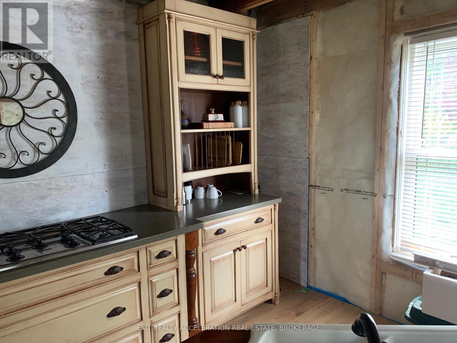 1714 County Rd 9, Greater Napanee, Ontario  K7R 3K8 - Photo 16 - X12419675