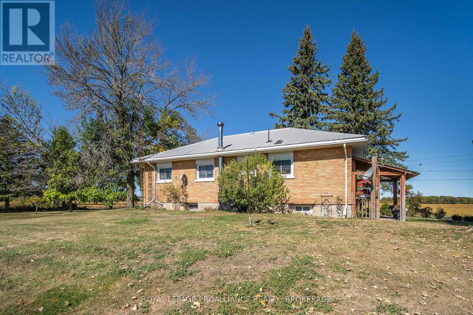 2292 Mcintyre Road, Loyalist, Ontario K0H 1G0 - Photo 28 - X12420599