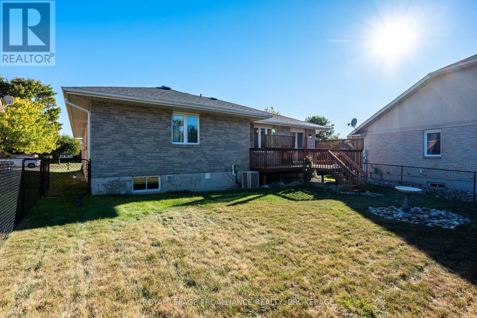 1264 Historic Way, Kingston, Ontario K7P 2T7 - Photo 33 - X12421459