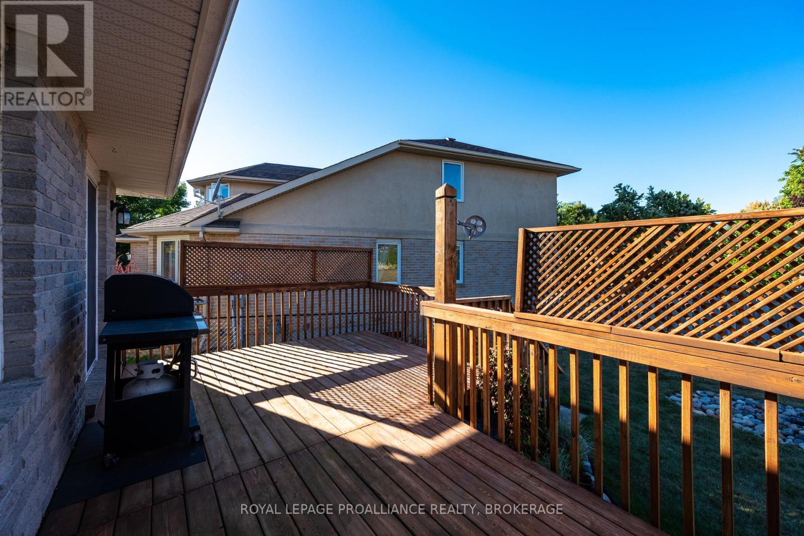 1264 Historic Way, Kingston, Ontario K7P 2T7 - Photo 37 - X12421459