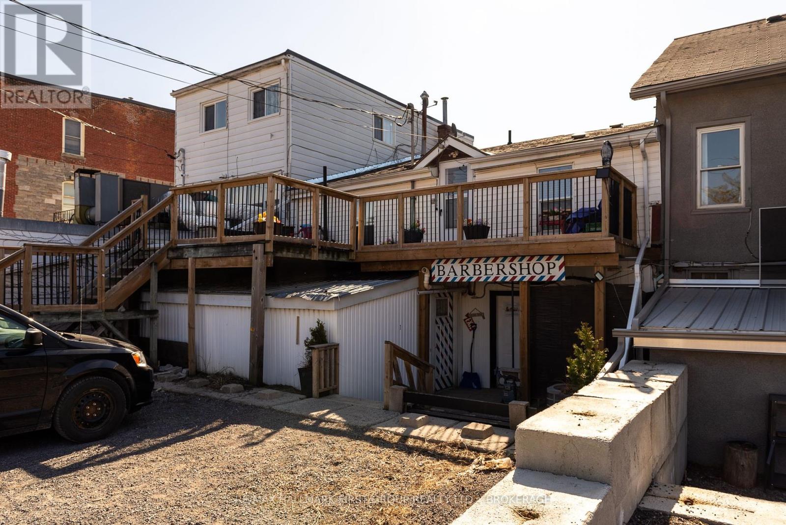 19/21 Dundas Street W, Greater Napanee, Ontario K7R 1Z3 - Photo 9 - X12421970