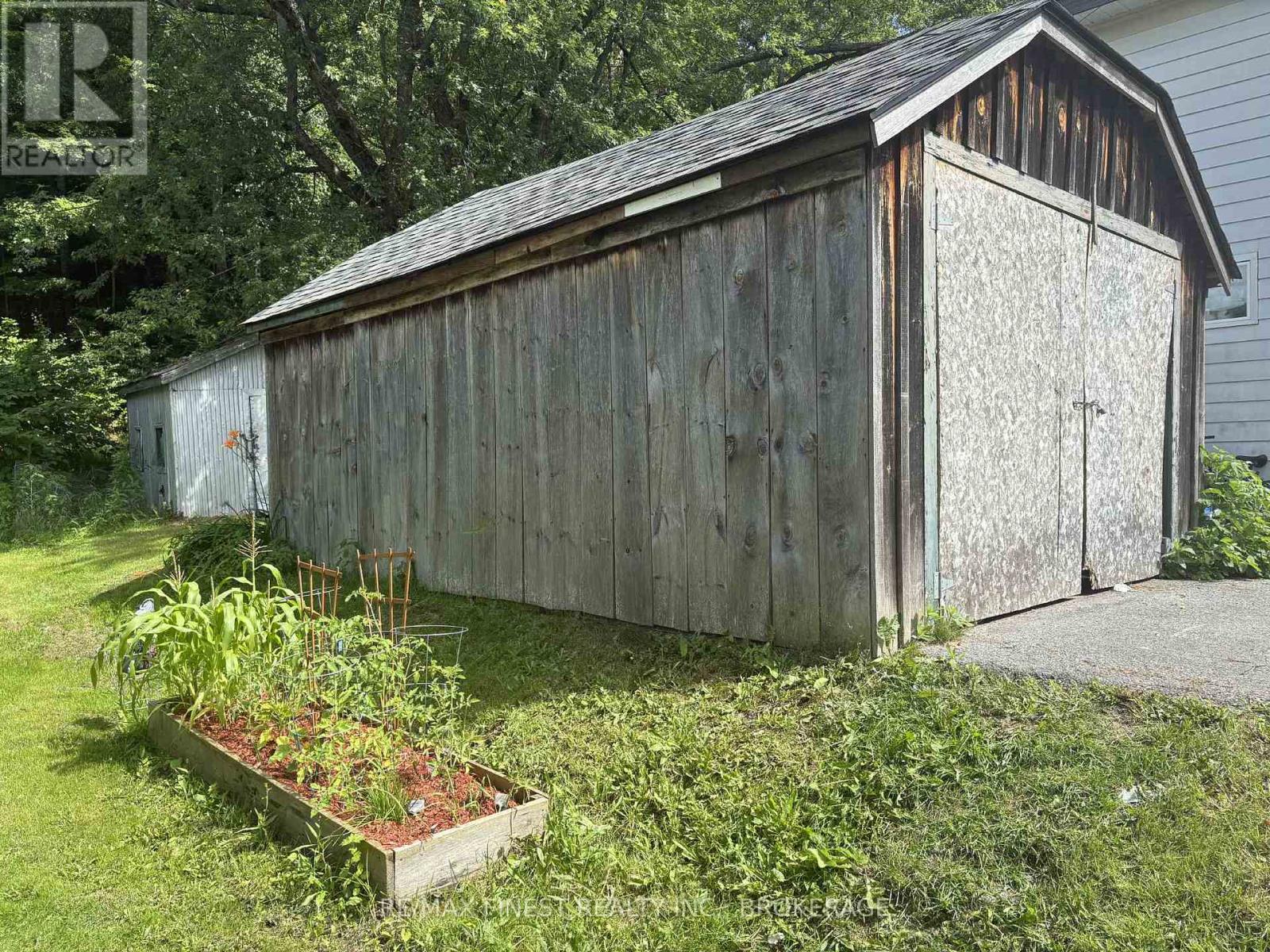 1469 Mountain Grove Road, Frontenac, Ontario  K0H 2E0 - Photo 17 - X12422182