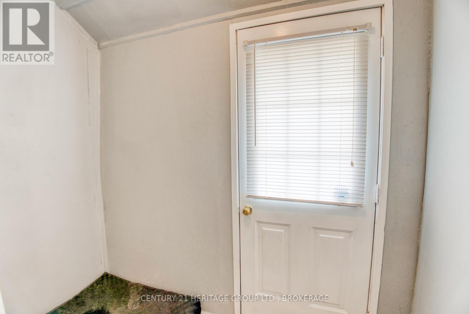 6913 County 2 Road, Loyalist, Ontario K7R 3K6 - Photo 23 - X12423336