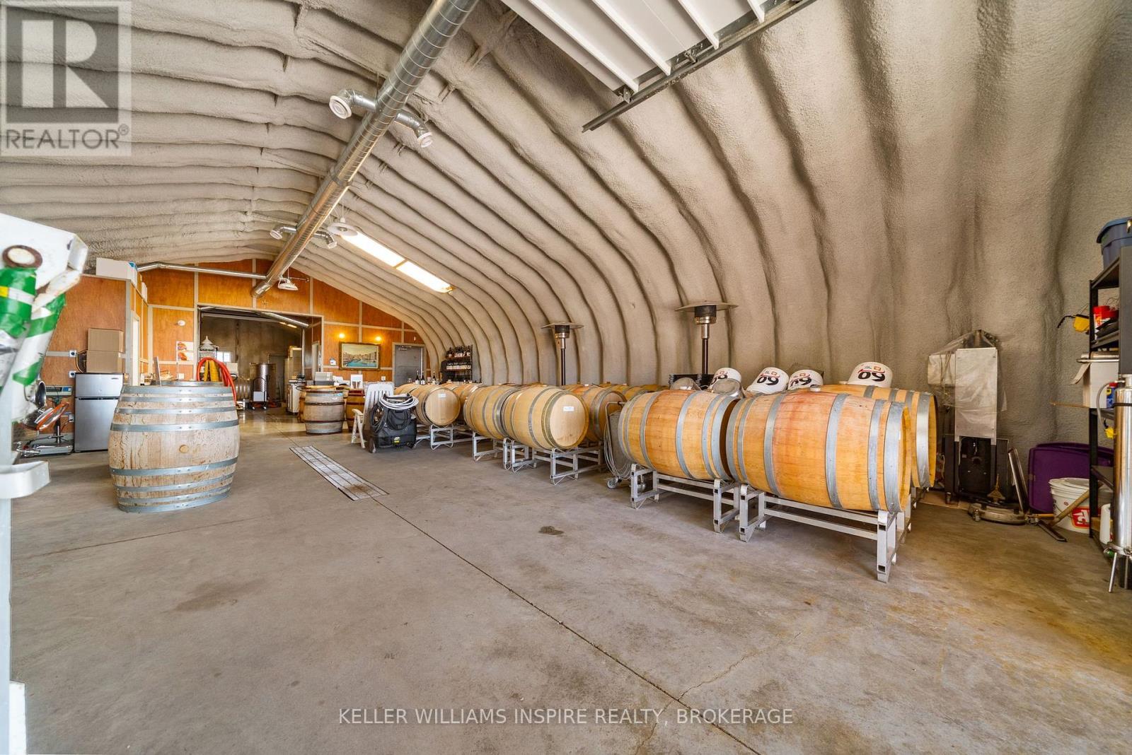 18055 Loyalist Parkway, Prince Edward County, Ontario K7P 2Y4 - Photo 13 - X12425229