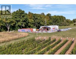 18055 LOYALIST PARKWAY, Prince Edward County, Ontario