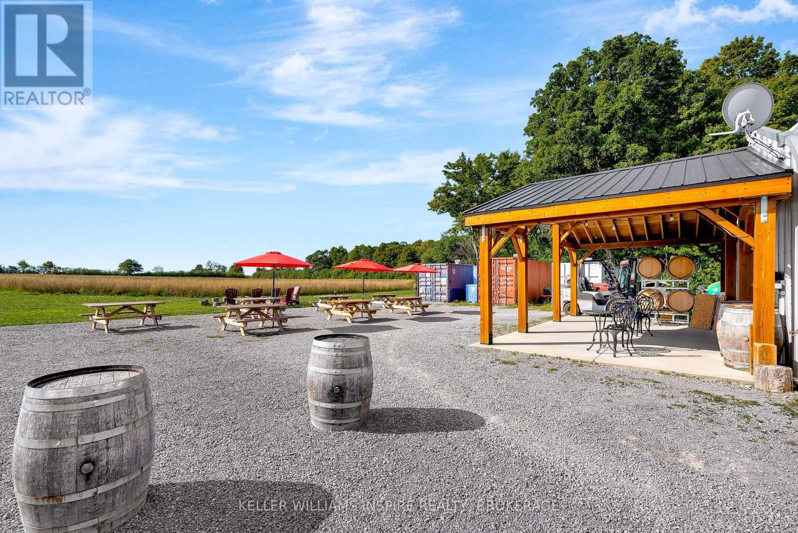 18055 Loyalist Parkway, Prince Edward County, Ontario K7P 2Y4 - Photo 29 - X12425257