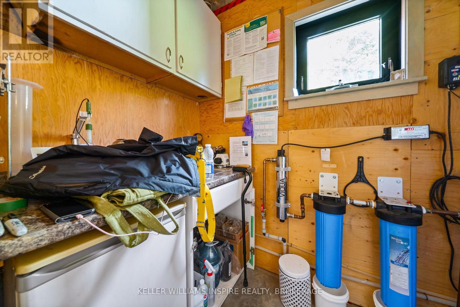 18055 Loyalist Parkway, Prince Edward County, Ontario K7P 2Y4 - Photo 38 - X12425257