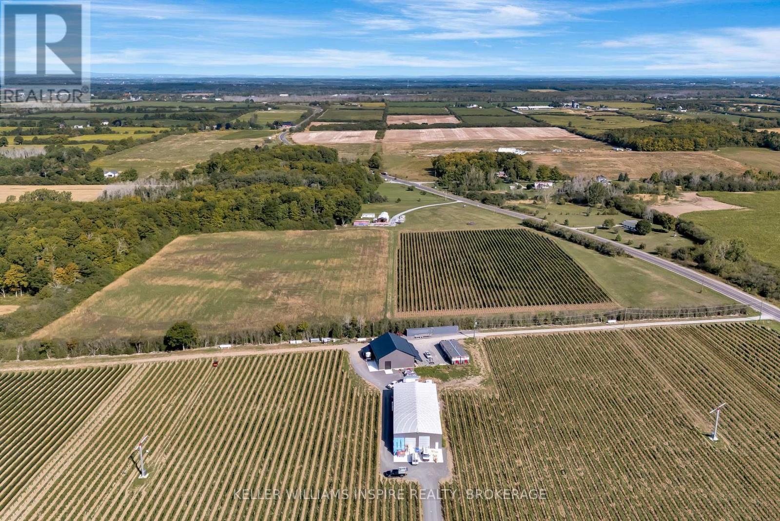 18055 Loyalist Parkway, Prince Edward County, Ontario K7P 2Y4 - Photo 5 - X12425257