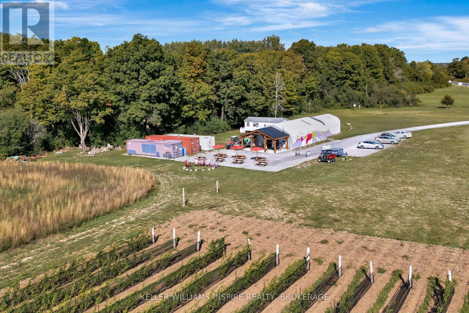 18055 Loyalist Parkway, Prince Edward County, Ontario K7P 2Y4 - Photo 7 - X12425257