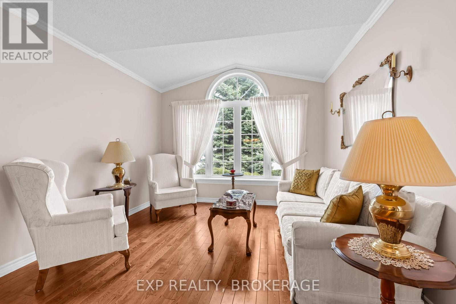 108 Sheridan Street, Kingston, Ontario K7P 3H7 - Photo 7 - X12425382