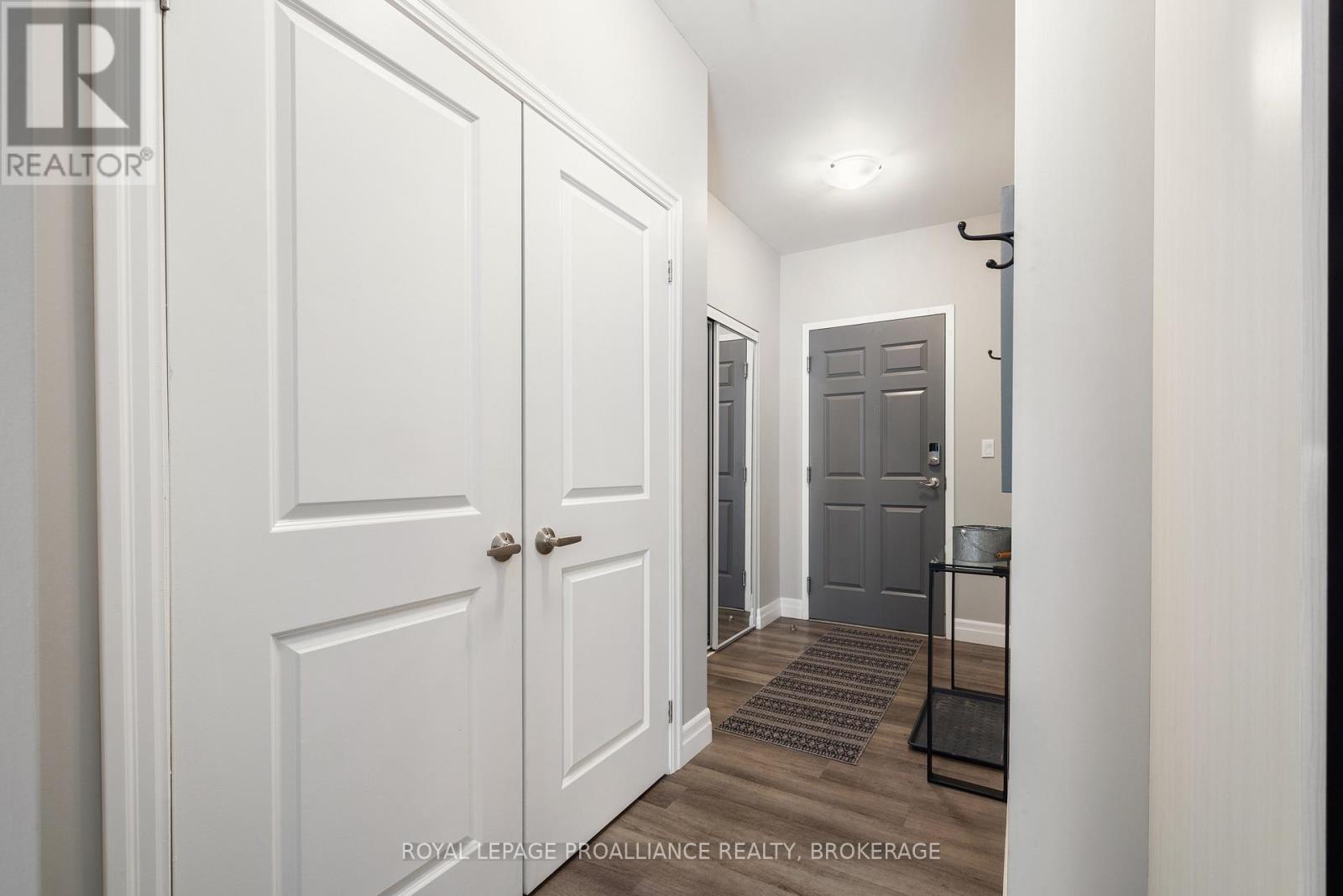 113 - 501 Frontenac Street, Kingston, Ontario  K7K 4L9 - Photo 4 - X12426757