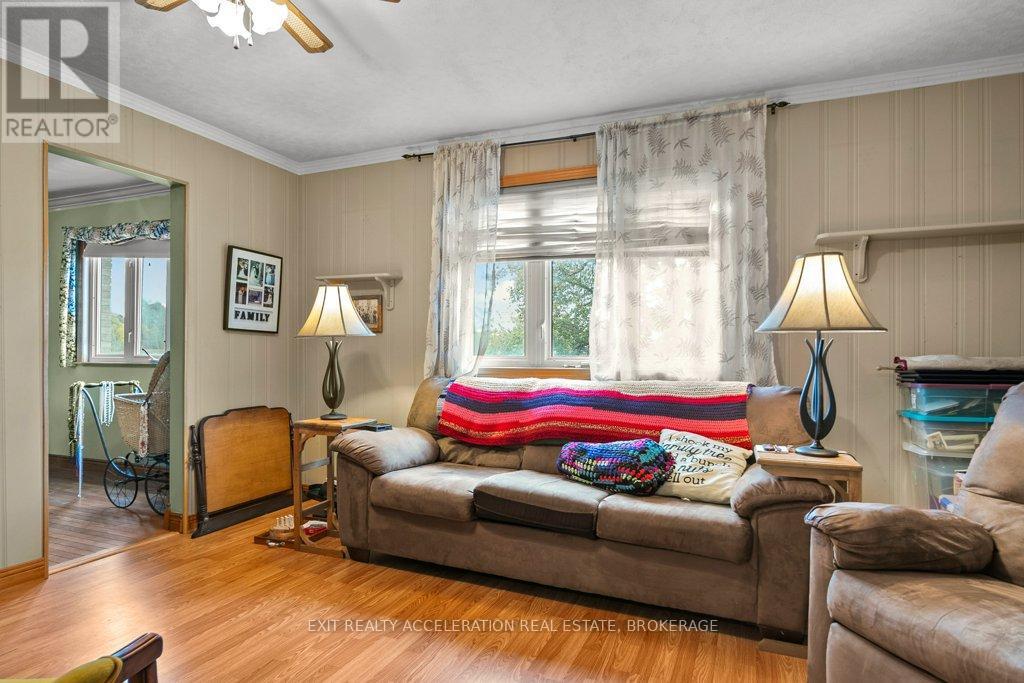 7398 County Rd 2, Greater Napanee, Ontario K7R 3K6 - Photo 13 - X12426902