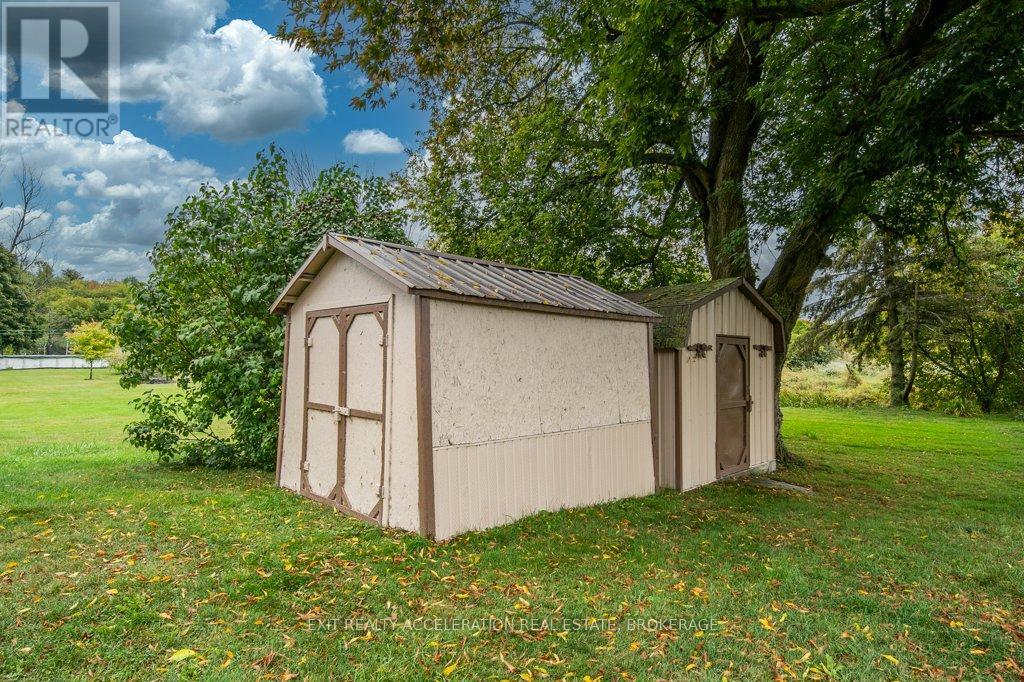7398 County Rd 2, Greater Napanee, Ontario K7R 3K6 - Photo 41 - X12426902