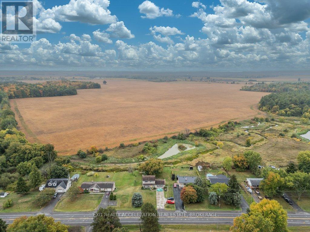 7398 County Rd 2, Greater Napanee, Ontario K7R 3K6 - Photo 45 - X12426902