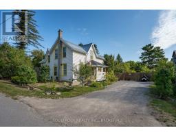108 QUEEN STREET, Tweed, Ontario