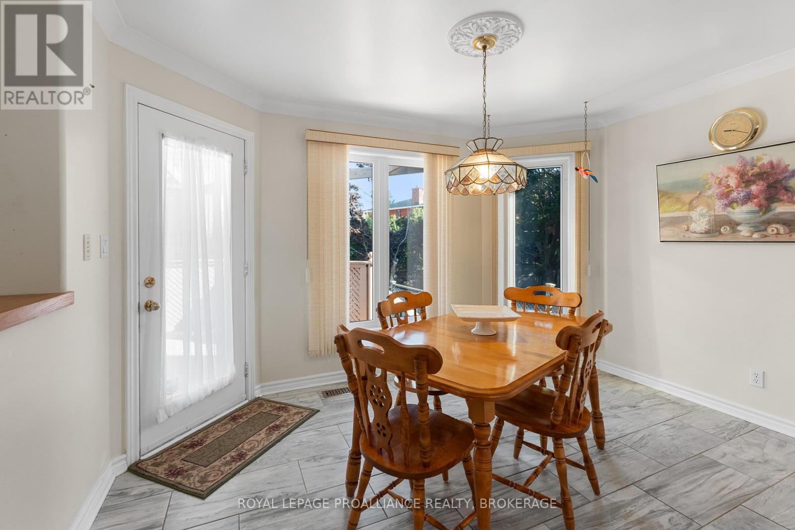 377 Briarwood Drive, Kingston, Ontario  K7M 7V2 - Photo 16 - X12435266