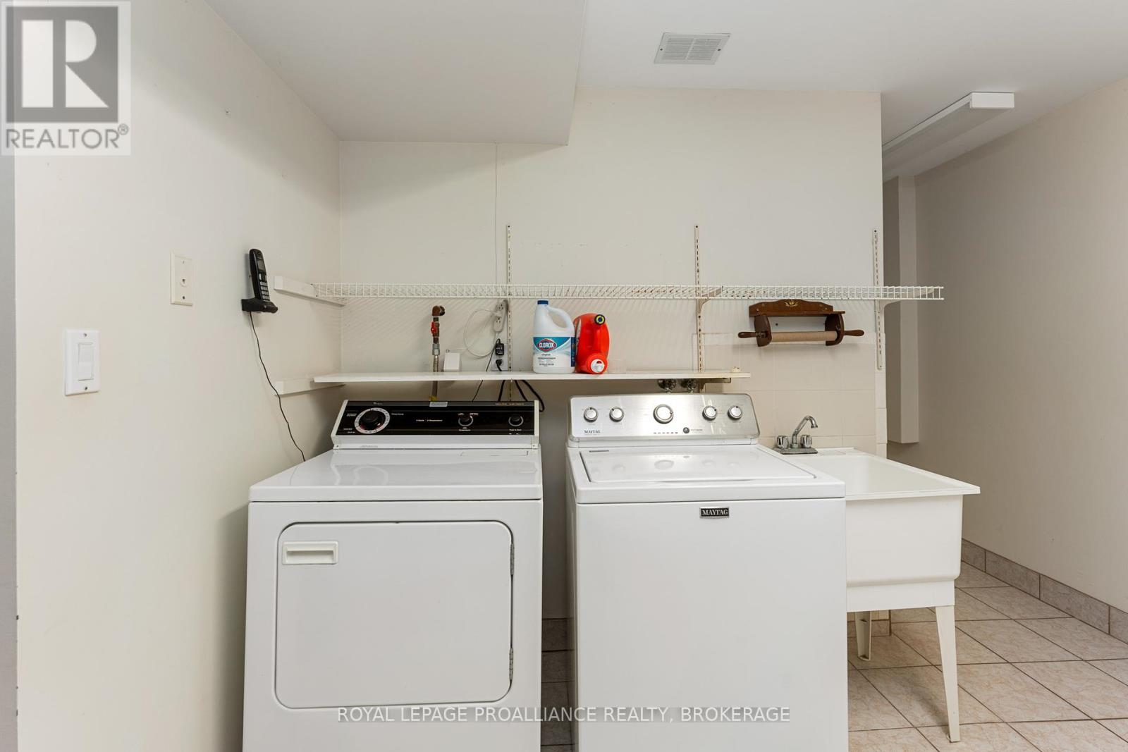 377 Briarwood Drive, Kingston, Ontario  K7M 7V2 - Photo 33 - X12435266